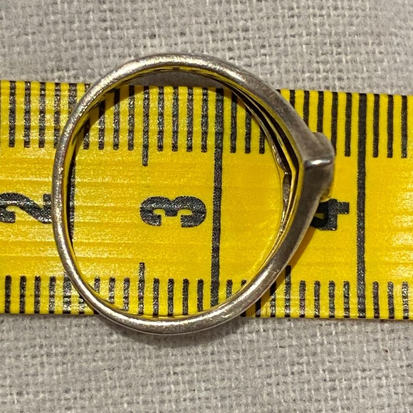 Silver ring - Picture 10 of 14